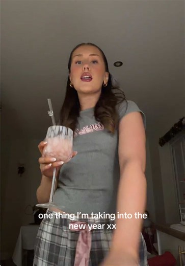 Alabama Barker's Stylish Pucci Fit and New Year Vibes