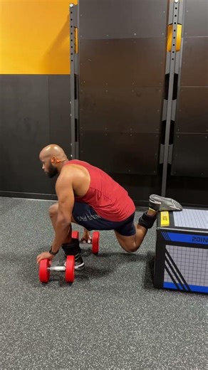 This is you do the Bulgarian split squat for Beginners (proper form)