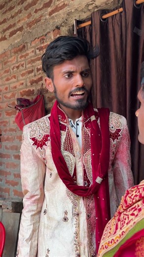 Dulhin le ayenge 🤣🤣 #gadi #shadi #maabetacomedy #comedy #shortsfeed