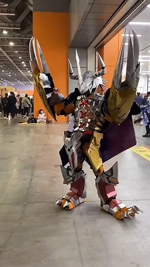 Digimon Adventure Tri Brasil on Instagram: "Aprovado esse Cosplay? #Digimon #wargreymon #digimoncosplay"
