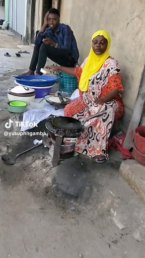 CΞRTIFIED MICHAMBO GODDΞS ✞ on Instagram: "Utamfanyaje mtu Kama Huyu 🤔🙌 !??? Yaani akwambie “Mama yako mimi ni mpenzi wangu” Hatakama ni Masihara 😁🙌 @baby_aliyah99 Weka Comment yako Hapa ________ OFFER OFFER OFFER OFFER Lipia Leo TSH 20000/= 💰 Utangaziwe Biashara yako Kwa Siku 10 Upate wateja wapya wa Biashara yako"