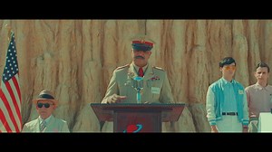 23K views · 657 reactions | Así es el nuevo tráiler de 'Asteroid City', la nueva película de Wes Anderson entre Chinchón y Colmenar de Oreja (Madrid), con Scarlett Johansson, Tom Hanks, Margot Robbie y más estrellas formando el alucinante reparto ❤️ #asteroidcity #wesanderson | Fotogramas | Facebook