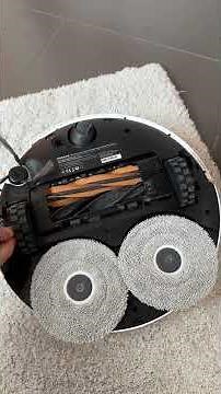DREAME L40s Pro Ultra robot vacuum cleaner, scratches floor