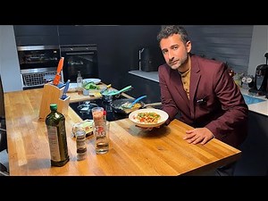 ASMR Cooking: Chicken & Cashew Stir Fry