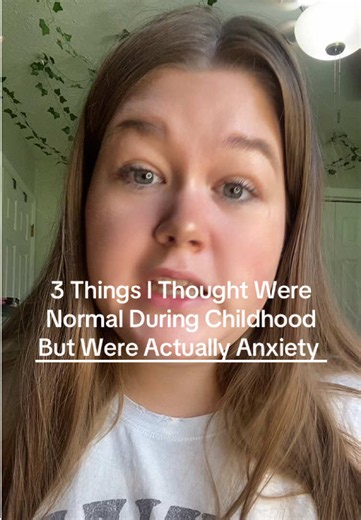 3 Childhood Signs That Were Actually Anxiety