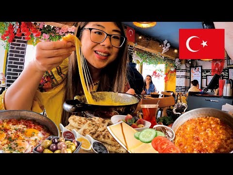 MASSIVE Turkish food feast (must try!) 🇹🇷