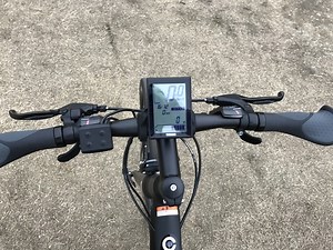 【試乗レビュー】YAMAHA YPJ-C : 電子仕掛けのリンゴ