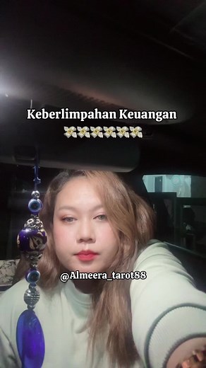 Keberlimpahan Keuangan: Tarot Reading – Seseorang Akan Membawa Rezeki