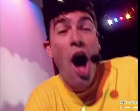 Join The Wiggles for Rump Bomp A Stomp Fun