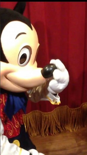 Tickling Talking Mickey's Nose & Hugging Talking Mickey Mouse at Disney World #shorts