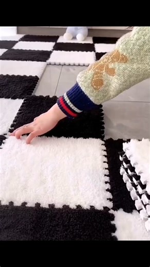 puzzle floor mat|| #darazfind #hometour #founditon #aesthetic #aesthetics #trendingreel #viralreel #reels #reel #trendingmusic #viraltiktok #trendingnow #instagood #homedecor #pakistanihomedecor #desihome #blogger #candles #nordicvase #pinterestinspired #interiordesign #interiordesigner #flowers #lamps #homedecor #interiordecor #interiorstyling #transformation #hometransformation #notrecommended