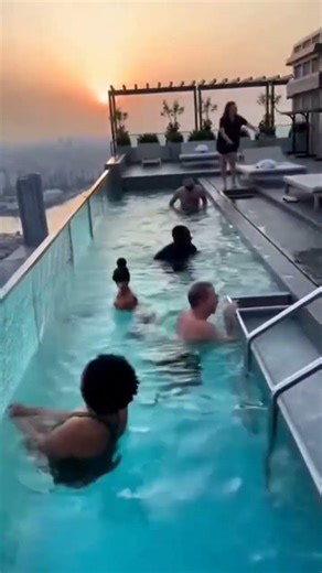 Infinity Pool Disaster at Skyscraper Height — Glass Breaks in Front 😨
