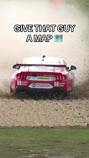 Lost Bro Found with Map at Adelaide Motorsport Festival