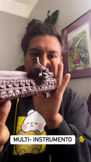 Multi-instrumento #Aztec #fluteplayer #pottery #nativeamerican #indigenous #indigenousbusiness | El hijo de Quetzalcoatl