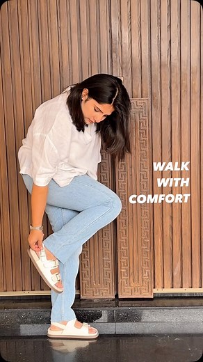 ɴᴜʀ'ᴢᴏᴇ on Instagram: "I’m wrapping my feet in bliss with Hush Puppies’ latest arrivals! 😌 Soft, cushy, and comfy - these sandals & slides are a game-changer. . . . #normsofzoe #hushpuppies #ootd #outfit #shoes #slides #sandles #summer #summervibes☀️ #flipflops #pakistanstreetstyle #pakistanioutfits #explore #viral #trendingreels #review #lahore"