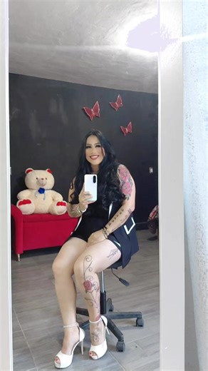 Videos de Lore 🥰❤️🖤 (@lorevargas35) con “sonido original - 🖤”