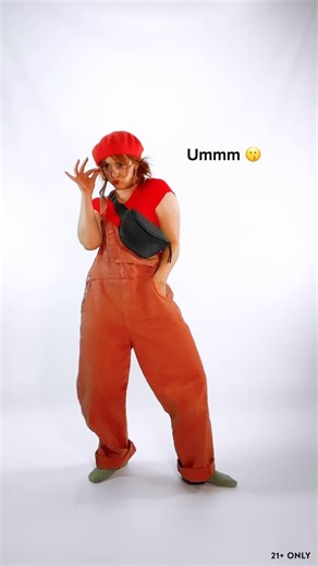 62K views · 688 reactions | Behind the Scenes of my Hydraulic Press Girl + @whiteclaw Smash collab! Filming these videos is never not odd  happy #nationaltequiladay #hydraulicpressgirl #whiteclaw | Smac McCreanor | Facebook