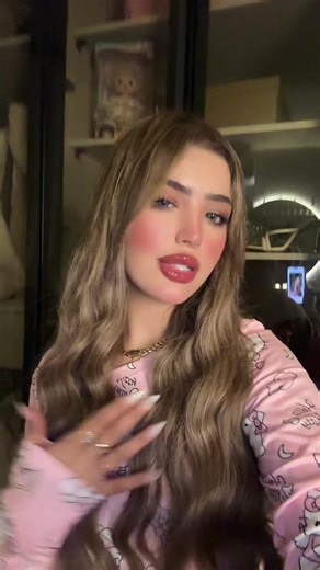 فيديوهات أنشأها FLORIDA🍒 (@model_florida_) باستخدام original sound - جعيدي