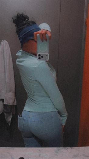 From the baccckkkk 😮‍💨 This starts my workout change, focusing more on back. Tune in for updates 🙌🏼