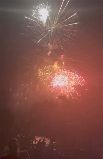 26K views · 472 reactions | Arthur fireworks from Alexa Nicole. | Meteorologist Kevin Lighty | Facebook
