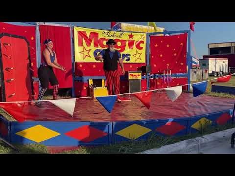 Blackwell Magic Circus Knife Throwing
