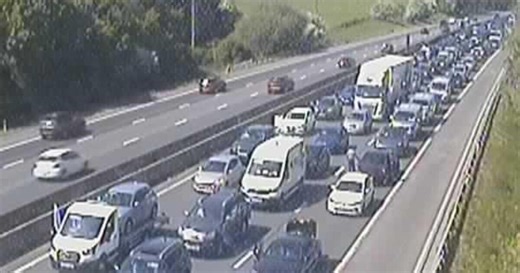 M4 traffic: Motorway cameras show congestion near Swindon