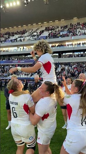 Give it up for Ellie Kildunne 👏 ‪@o2ukofficial‬ #WearTheRose