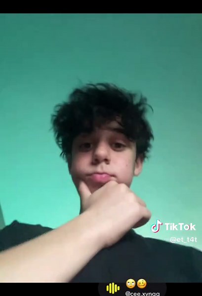 Exploring the Meaning Behind 'Hmu Mun'