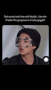 Sometimes I just want to cry looking at his face. How’s he so pretty? #seokjin #kimseokjin #jin #fyp #bts | Seokjin's Bottom Teeth