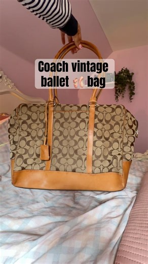 I got a new bag for ballet 🩰 #coachbag #everydaybag #balletbag