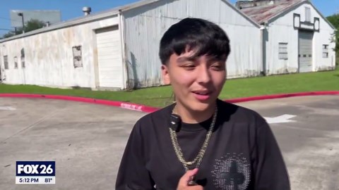 Southeast Houston: 16 shot, 18-year-old killed at family gathering, police say