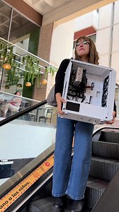 Cuando ya tienes otros gastos😭, pero aún así te puedes permitir tu pc gamer 🫵🏼🗿 - Con Kitty, Lala y Jennie #computadoras #cgscomputer #fyp #CapCut #humor | CGS Computer