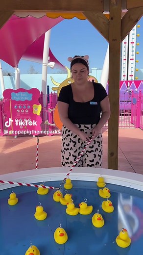 Enjoy Fun Fair Activities at Peppa Pig Theme Park