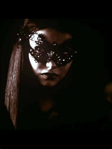 Fire Scenes with Katherine Pierce and Nina Dobrev