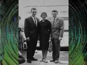 The Mudlarks (Abdul the BulBul Amir Cha Cha Cha) 1959. catchy tune. Enjoy