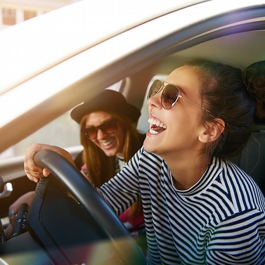 16 Road Trip Games for Adults That Are Actually Fun