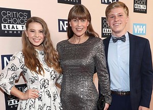 Bindi Irwin Honours Her Mother Terri With Her Choice Of Wedding Dress