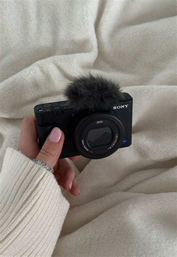 10k in 10 Weeks: My Experience with the Sony ZV-1