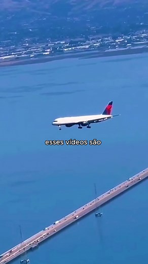 Avião Parado no Ar: Ilusão de Ótica e Efeito Paralaxe Explorados