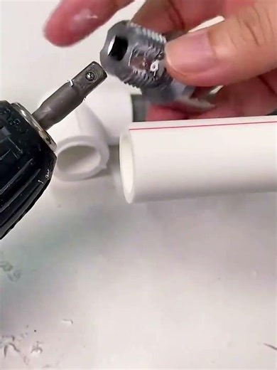 Threading and installing pipes process