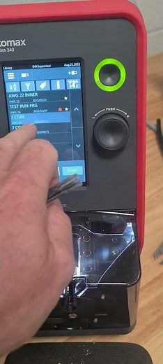 Komax Mira 340 multi-core cable stripping with inner cores.