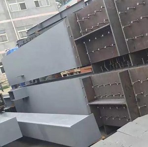 [Hot Item] Heavy-Duty Welded Steel Box Columns for Prefabricated Structures