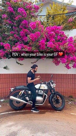 AKASH DINESH PRABHU on Instagram: "Make her wet and shine everyday ❤️Bikers can relate ❤️ . #lightfury . #bikerboy #bikes #instagram #insta #insatdaily #insatgood #foryoupage #foryou #fashion #bikes #gt #continental #twin #twincylinder #royalenfield"