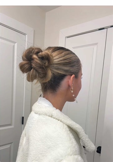 Obsessed with the Drew Bun Hair Tutorial