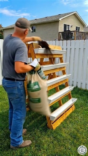 DIY Vertical Organic Strawberry Garden Setup Using Wooden Pallets #strawberry #pallets #organic