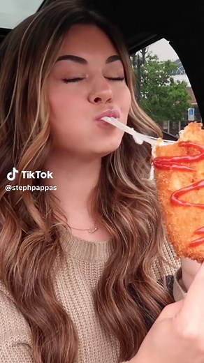 Steph Pappas on TikTok