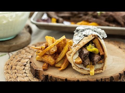 Make These Once and You’ll Never Order Takeout Again 🥙🇬🇷 | Easy Greek Steak Gyros