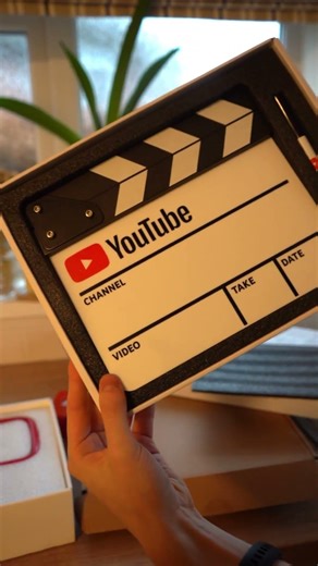 Christmas presents from @YouTube ! #youtubepartner #youtubehighfive