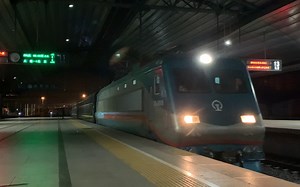 【4K 60fps】现已停运的京连Z80次列车由SS9牵引终到北京站