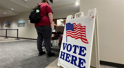 Appleton residents continue to vote early